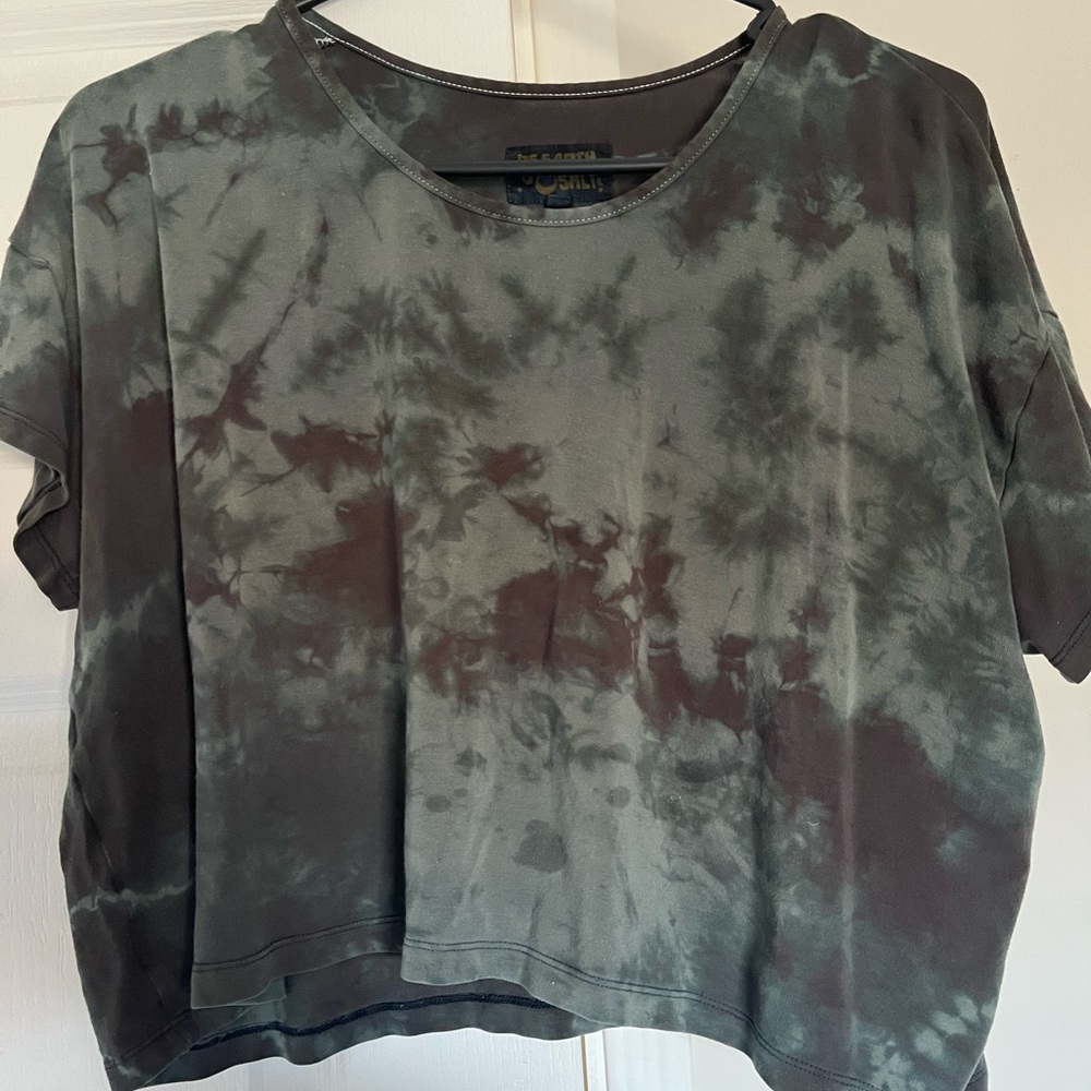 Stylish Green and Brown Tie-Dye Short Sleeve Top